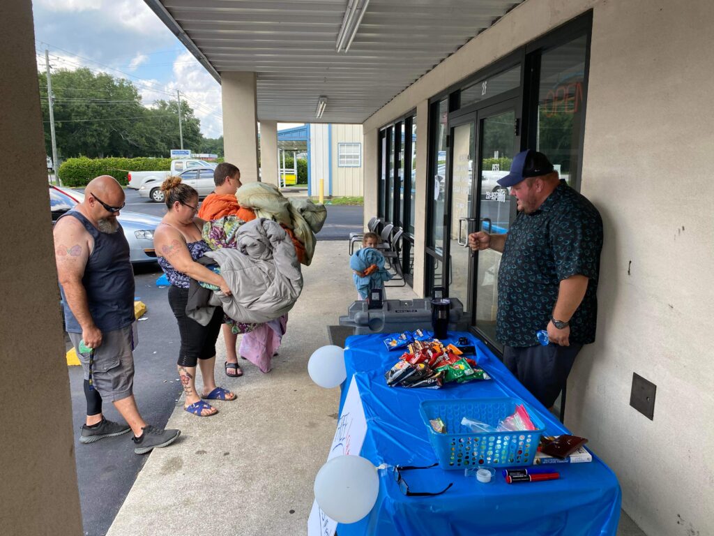 Laundry outreach Irvington Al (1)